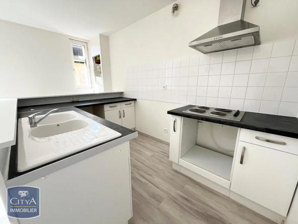 Appartement à louer 2 pièces 49.79m² Sarlat-la-Canéda (24200)