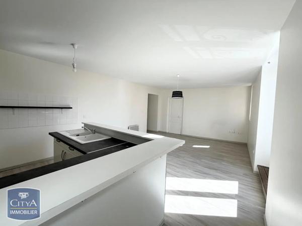 Appartement à louer 2 pièces 49.79m² Sarlat-la-Canéda (24200)
