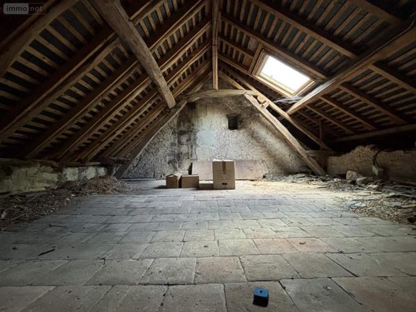 Maison à vendre à Saint-Antoine-du-Rocher dans l'Indre-et-Loire (37360), ref : 37037/390C