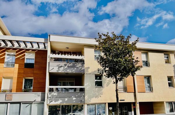 Mèze centre appartement T2 de 40.91m² avec terrasse