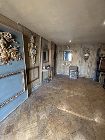 Paris (75001) Rue Richelieu – Charmant appartement avec terrasse – Placement rare