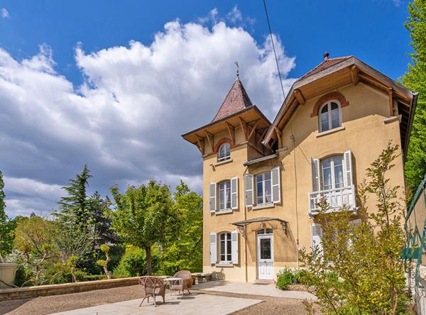 Demeure de prestige Macon 8 pièce(s) 200 m2