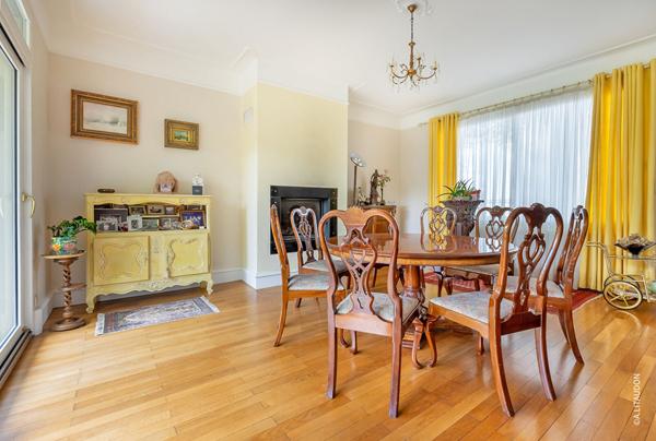 Demeure de prestige Macon 8 pièce(s) 200 m2