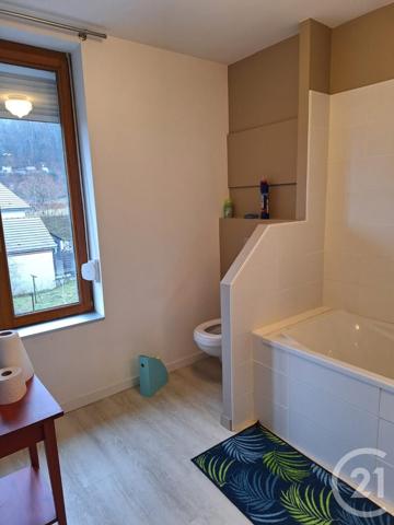 Appartement F6 à vendre  8 pièces - 201,14 m2 REMIREMONT - 88