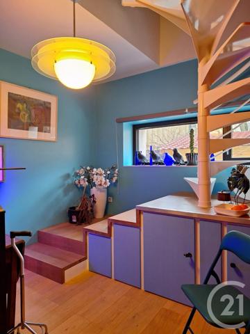 Appartement F6 à vendre  8 pièces - 201,14 m2 REMIREMONT - 88