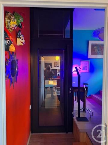 Appartement F6 à vendre  8 pièces - 201,14 m2 REMIREMONT - 88