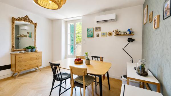 Appartement
         4 pièces
        - 113 m² Exclusivité 385 000 € *
