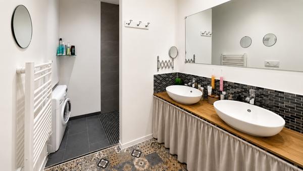 Appartement
         4 pièces
        - 113 m² Exclusivité 385 000 € *
