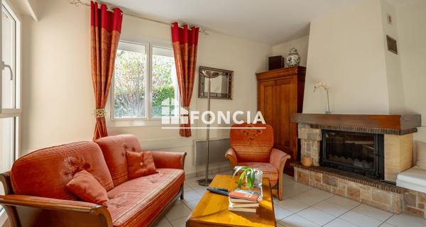 À vendre Maison 5 pièces 120 m² - Sainte-radegonde 12850