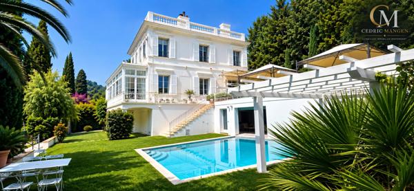 DEMEURE HISTORIQUE D'EXCEPTION CLASSÉE de 400 m²,  VUE MER,  Terrain de 1500 m²,  PISCINE - GRAND GARAGE