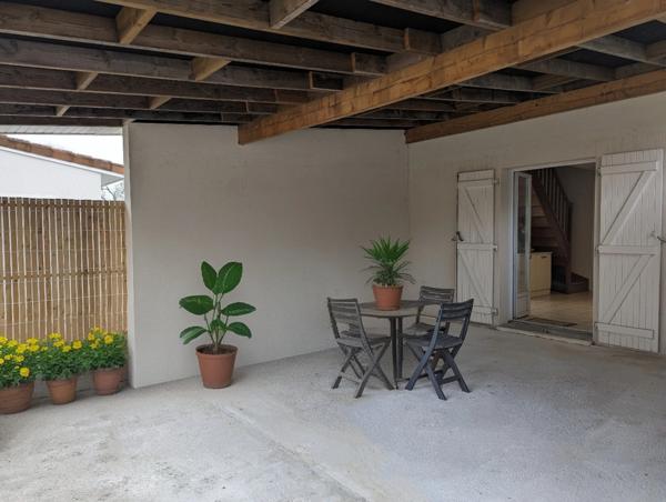 Dpt Gironde (33), à louer MERIGNAC, av Marcel Dassault maison T5 de 112m2