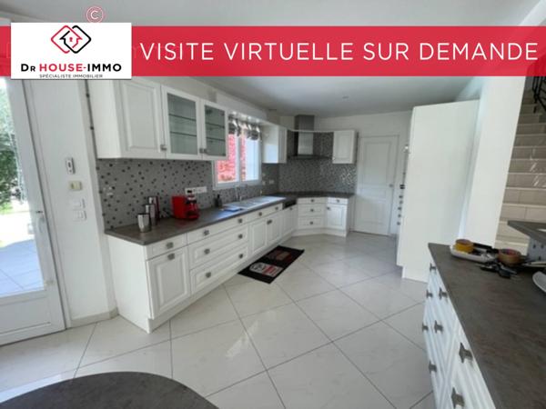 Maison à vendre 8 pièces de 260 m²