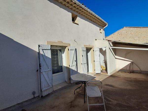 Belle maison vigneronne avec terrasse