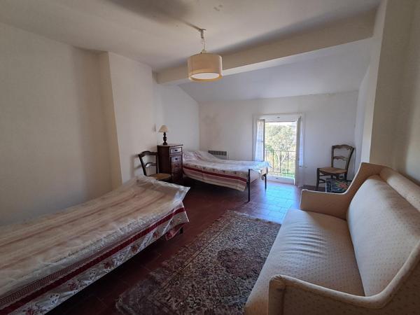 Belle maison vigneronne avec terrasse