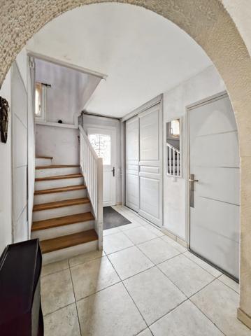 Maison INDIVIDUELLE Familiale adaptée PMR à JOUY LE MOUTIER (95)