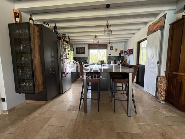 Maison - 6 pièces - 156 m2