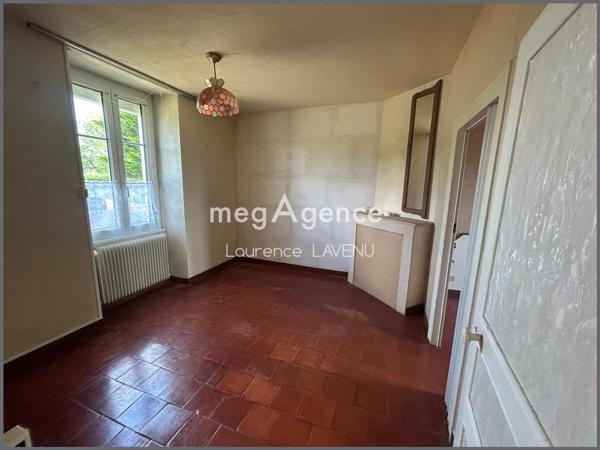 Maison à CEAULMONT, 36200 - 9 pièces 145m²
