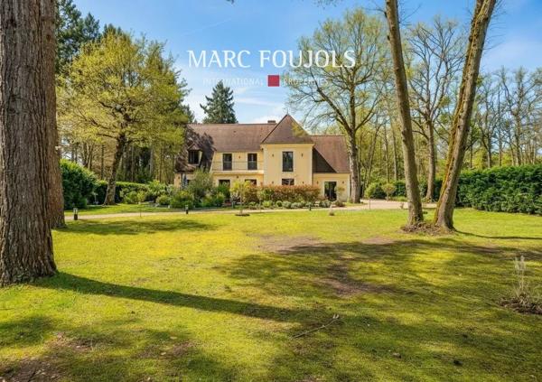 Domaine du Lys – Lamorlaye – Propriété avec dépendance et piscine