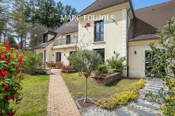 Domaine du Lys – Lamorlaye – Propriété avec dépendance et piscine