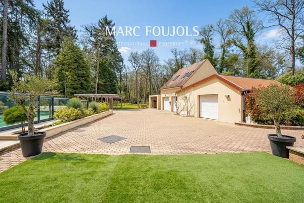 Domaine du Lys – Lamorlaye – Propriété avec dépendance et piscine