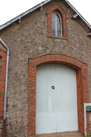 Maison à vendre 6 pièces 49) AVEC GRANGE DE 105M²