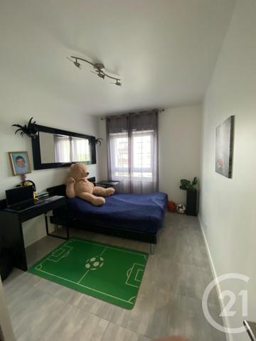 Appartement F4 à vendre  4 pièces - 70,20 m2 AULNAY SOUS BOIS - 93