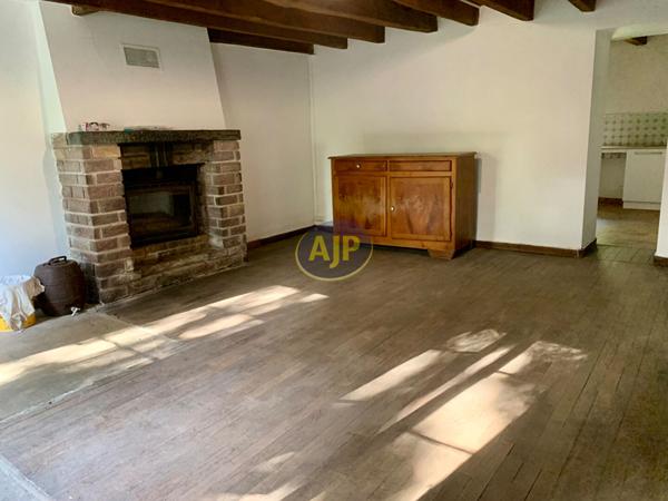 Vente maison La Chapelle De Brain : 96 830 € - AJP By Marie