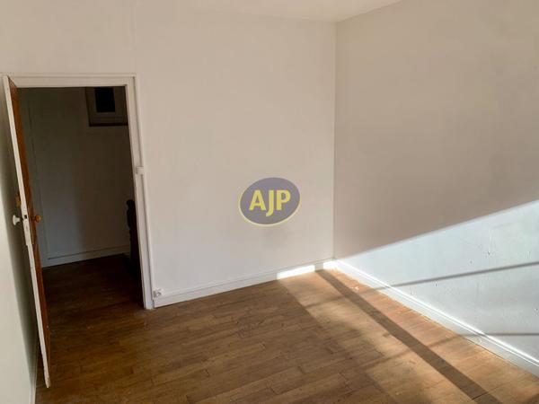 Vente maison La Chapelle De Brain : 96 830 € - AJP By Marie