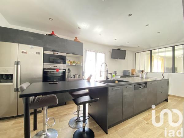 Maison à vendre 8 pièces 195 m² Montbazin