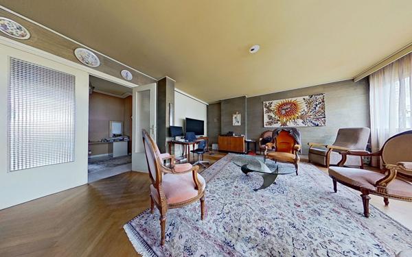 Appartement à vendre    5 pièces • 134,85 m2 Lyon 6