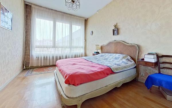 Appartement à vendre    5 pièces • 134,85 m2 Lyon 6