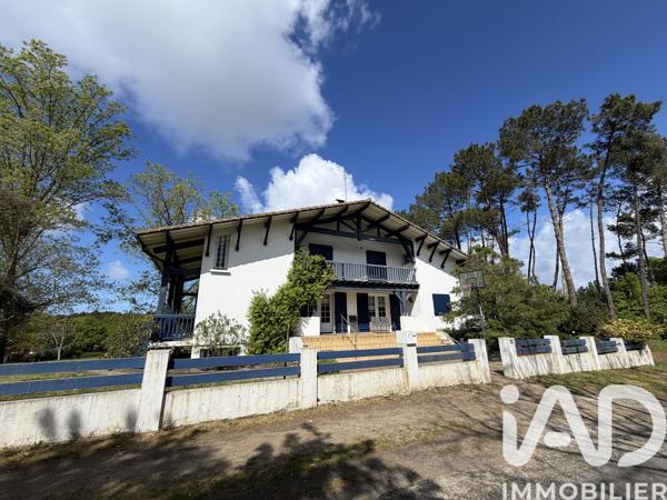 Maison à vendre 12 pièces 235 m² Saint-Julien-en-Born