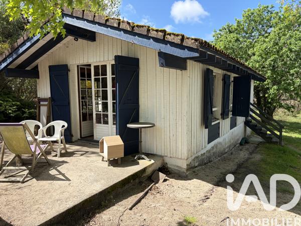 Maison à vendre 12 pièces 235 m² Saint-Julien-en-Born