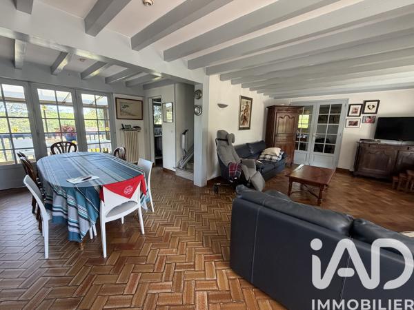 Maison à vendre 12 pièces 235 m² Saint-Julien-en-Born