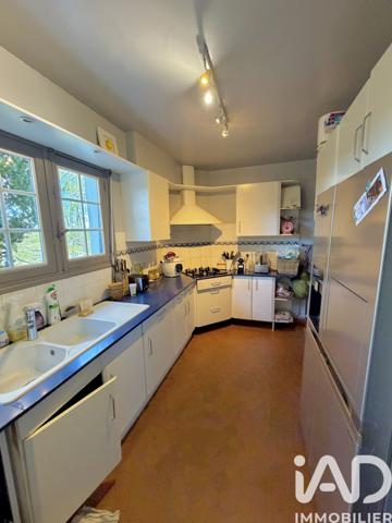Maison à vendre 12 pièces 235 m² Saint-Julien-en-Born
