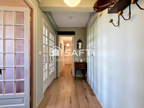 Appartement 85 m² rénovation de qualité proche commerces