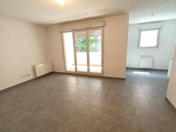 Appartement 2 pièces                                        - 69003 Lyon 3e  Arrondissement Réf : 5711