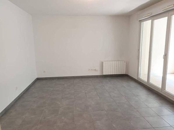 Appartement 2 pièces                                        - 69003 Lyon 3e  Arrondissement Réf : 5711