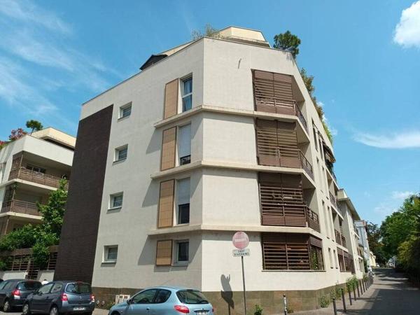 Appartement 2 pièces                                        - 69003 Lyon 3e  Arrondissement Réf : 5711