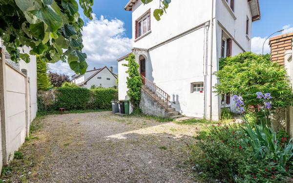 Maison à vendre    7 pièces • 142 m2 Fontenay-sous-Bois