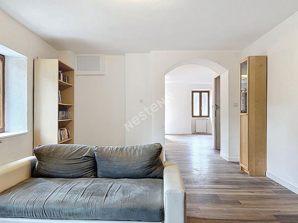 FAVERGES SEYTHENEX _ Maison de village 5 pièces de 158 m², avec garage, à vendre