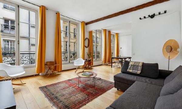 Appartement Paris 3 pièce(s) 64 m2 - 2/3 pièces 