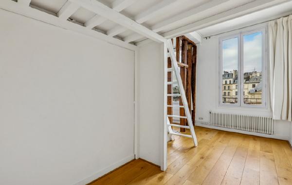 Appartement Paris 3 pièce(s) 64 m2 - 2/3 pièces 