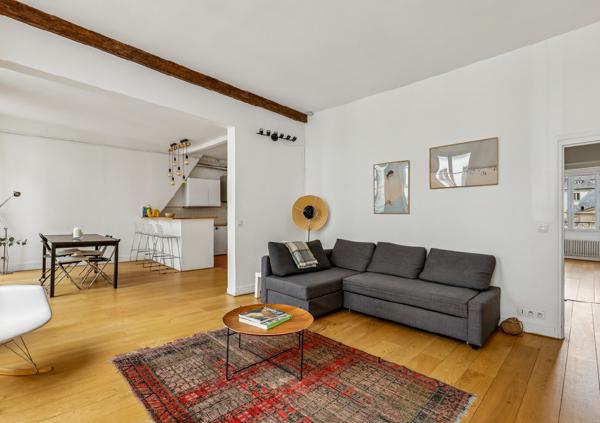 Appartement Paris 3 pièce(s) 64 m2 - 2/3 pièces 
