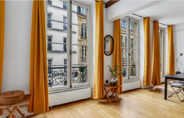 Appartement Paris 3 pièce(s) 64 m2 - 2/3 pièces 
