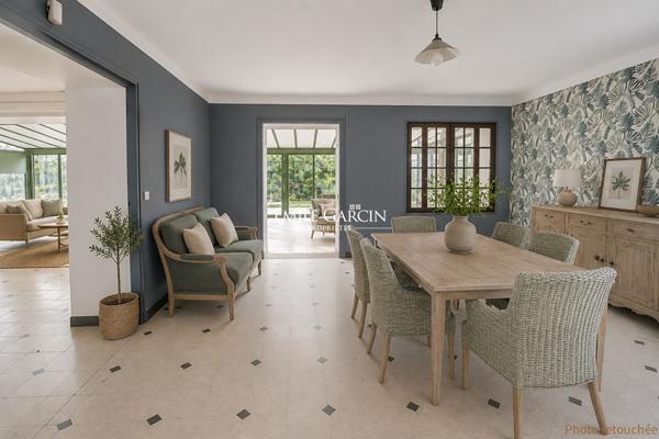 À vendre - Saint Christoly Medoc  -  Maison avec dépendances