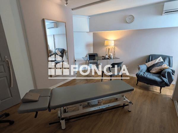Location Local commercial 14 pièces 175 m² - 2 AVENUE DES HAMEAUX DU GOLF Juvignac 34990