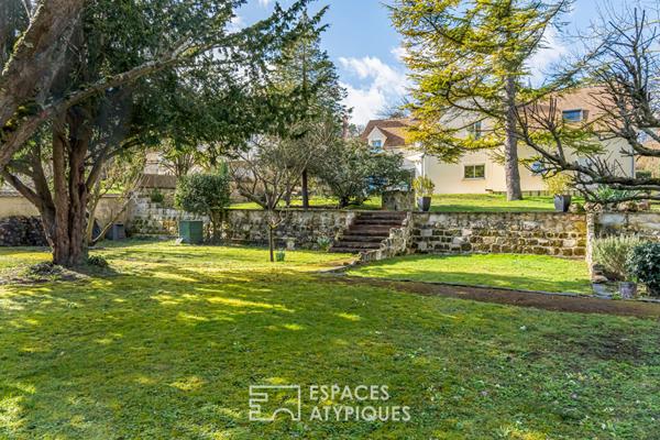 Rare : demeure familiale d’exception et son jardin intime