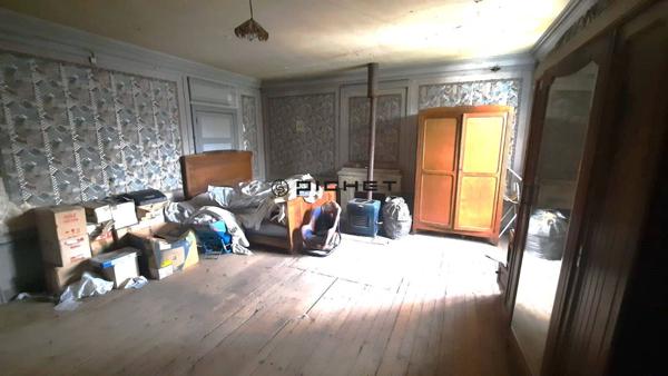 Maison 8 pièces 220 m²