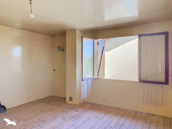 Maison à vendre 265 500 € Fronton 5 p 113 m² DPE D